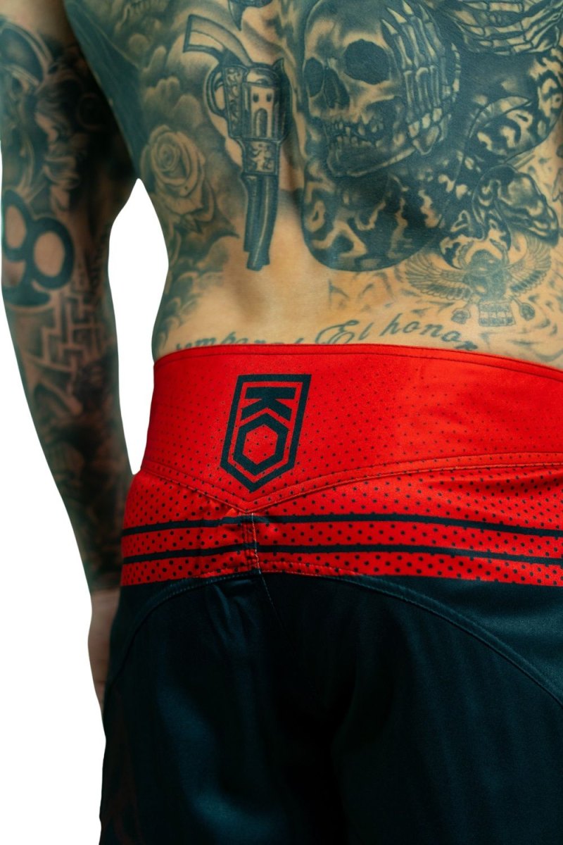 KOARENA Cali Bear Fight Shorts Rojo Azul - Imagen 2