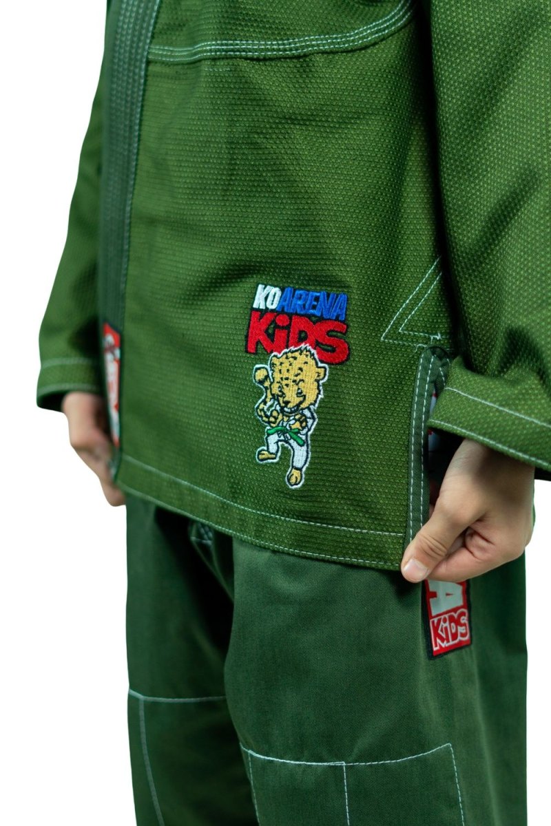 KOARENA Chita V2 Kids BJJ Gi Verde Militar - Imagen 6