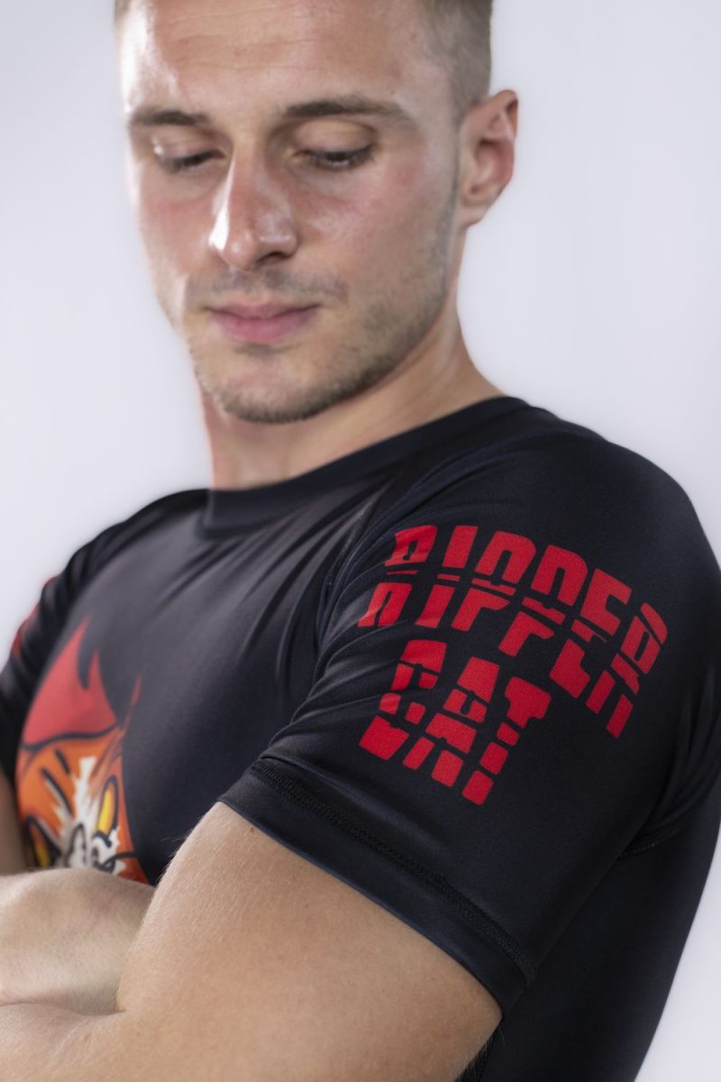 KOARENA Ripper Cat Rashguard SS Negro - Imagen 3